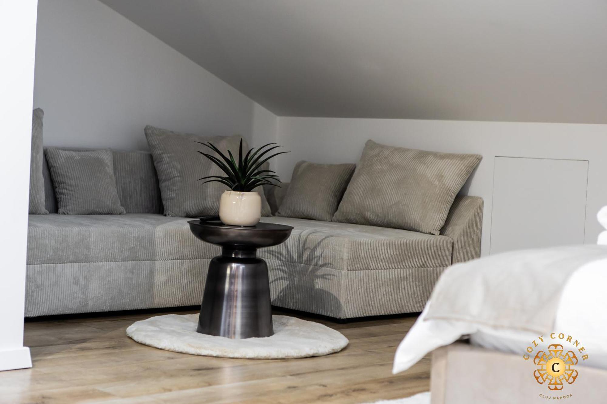 Cozy Corner 2