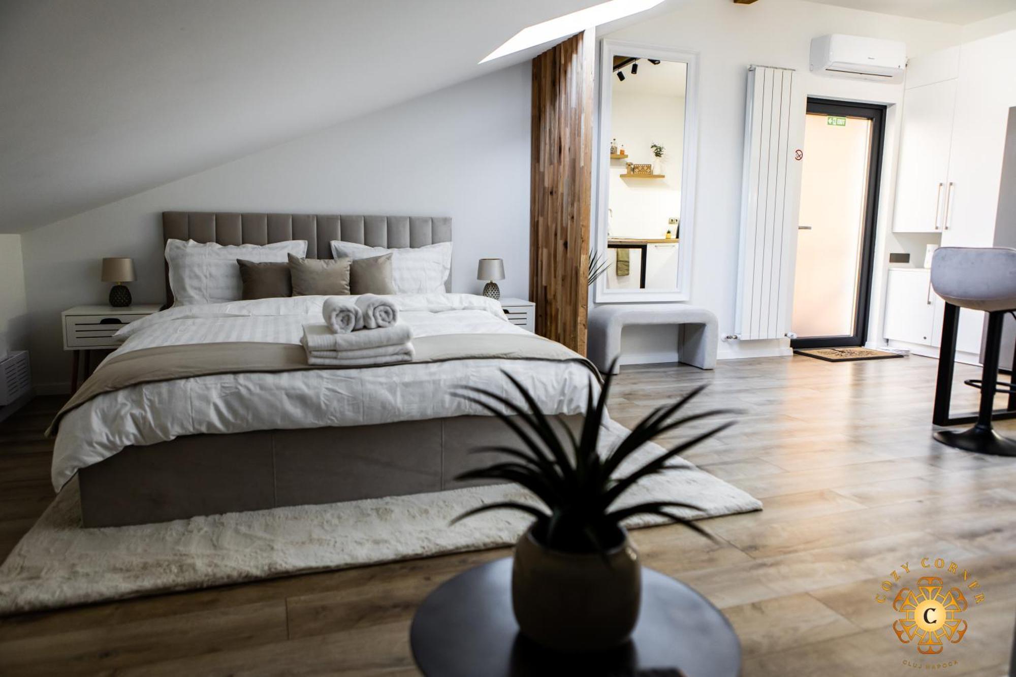 Cozy Corner 2 *